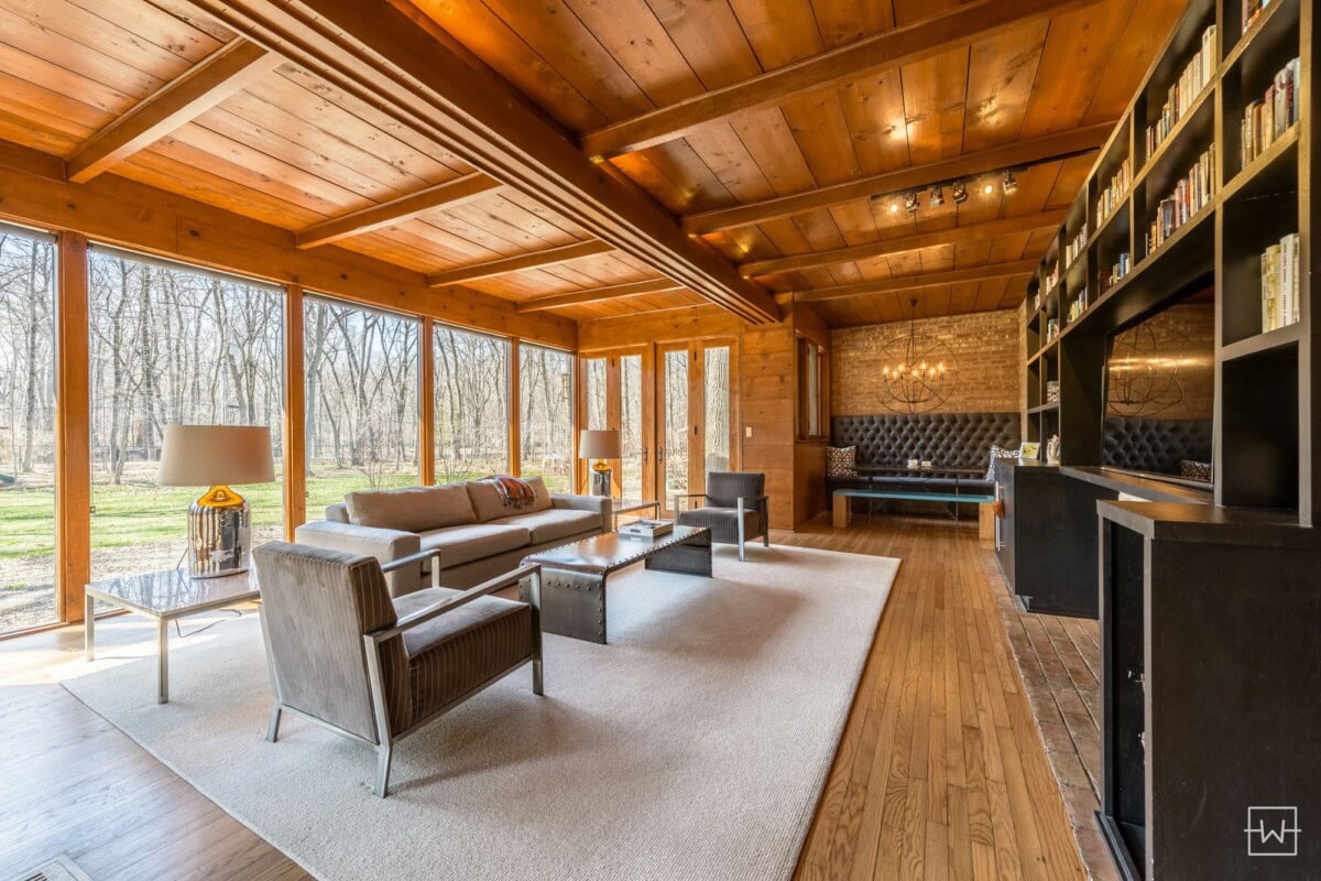 Riverwoods's Portfolio image